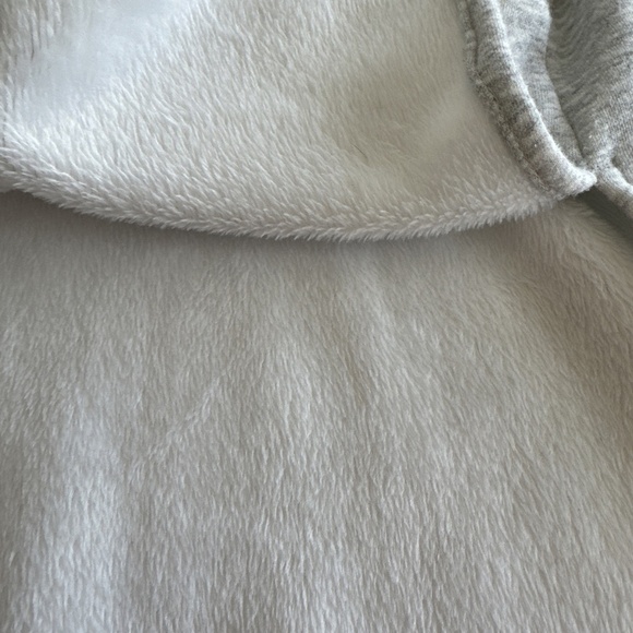 UGG Gray Funnel Neck Pullover Sweatshirt Pockets Fleece Lined 3/4 Sleeve XS/S - Picture 10 of 13